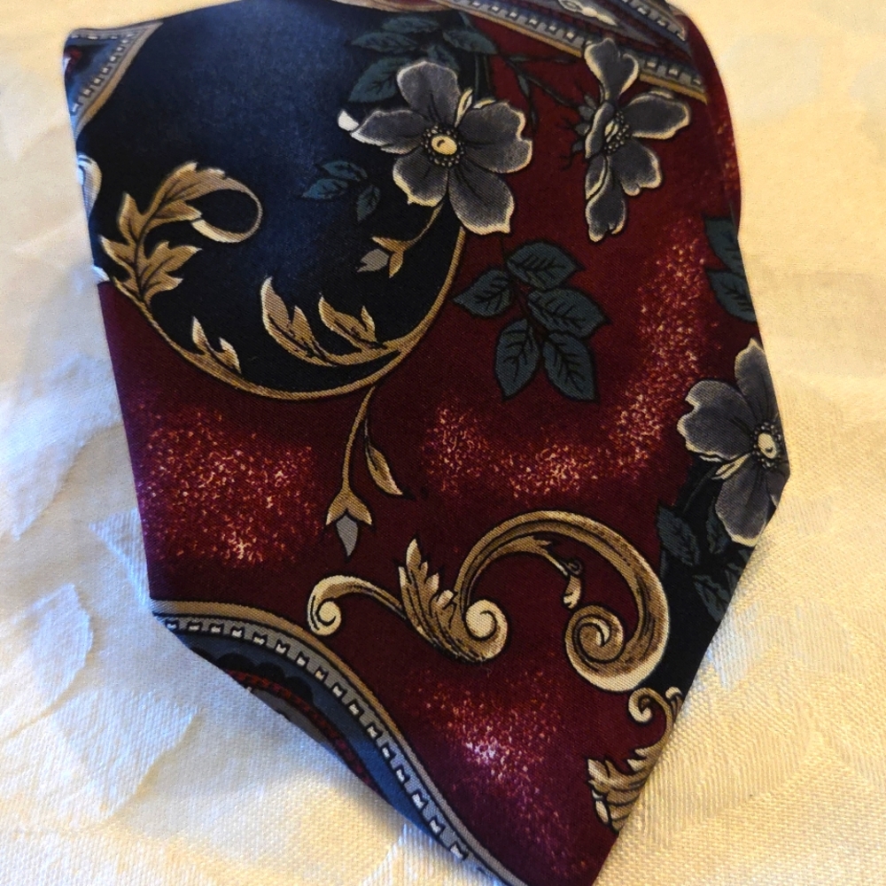 Puritan Vintage Tie